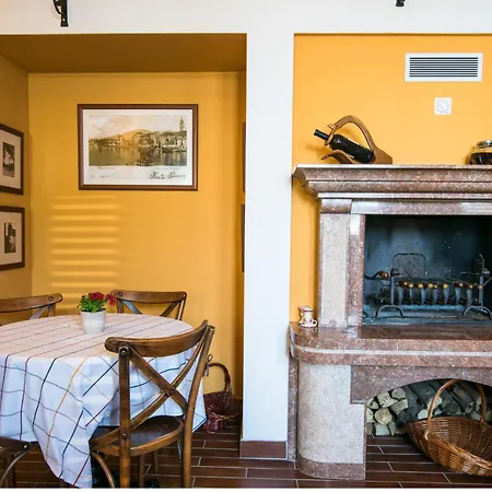 Lavandula With Heated Swimming Pool Trogir