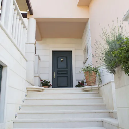 Apartment Villa Lavandula With Heated Swimming Pool Trogir