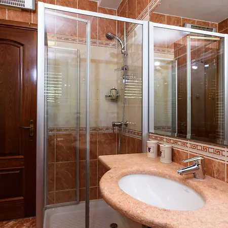 דירה Lavandula With Heated Swimming Pool *