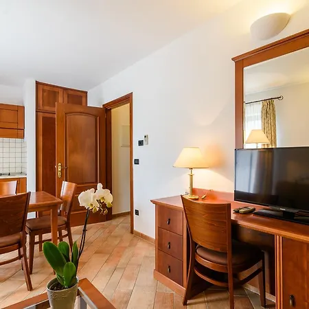 Lavandula With Heated Swimming Pool Apartamento *