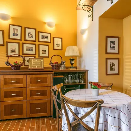 Lavandula With Heated Swimming Pool Apartamento Trogir