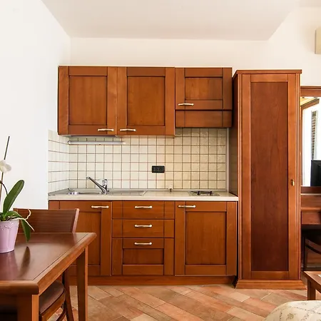 Apartamento Lavandula With Heated Swimming Pool *