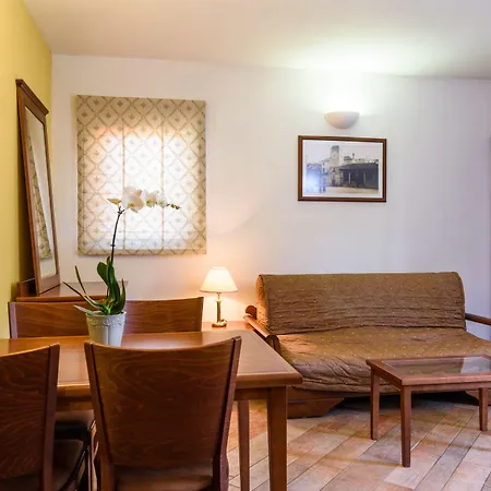 Διαμέρισμα Lavandula With Heated Swimming Pool *