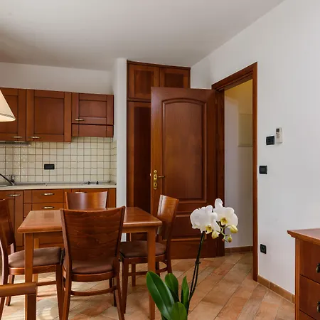 Villa Lavandula With Heated Swimming Pool