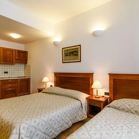 Villa Lavandula With Heated Swimming Pool