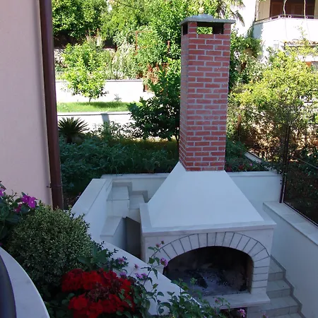 Villa Lavandula With Heated Swimming Pool Trogir